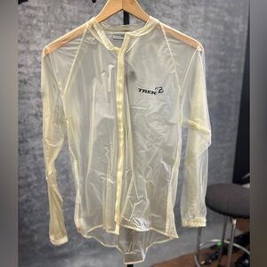 Trek windbreaker waterproof size L